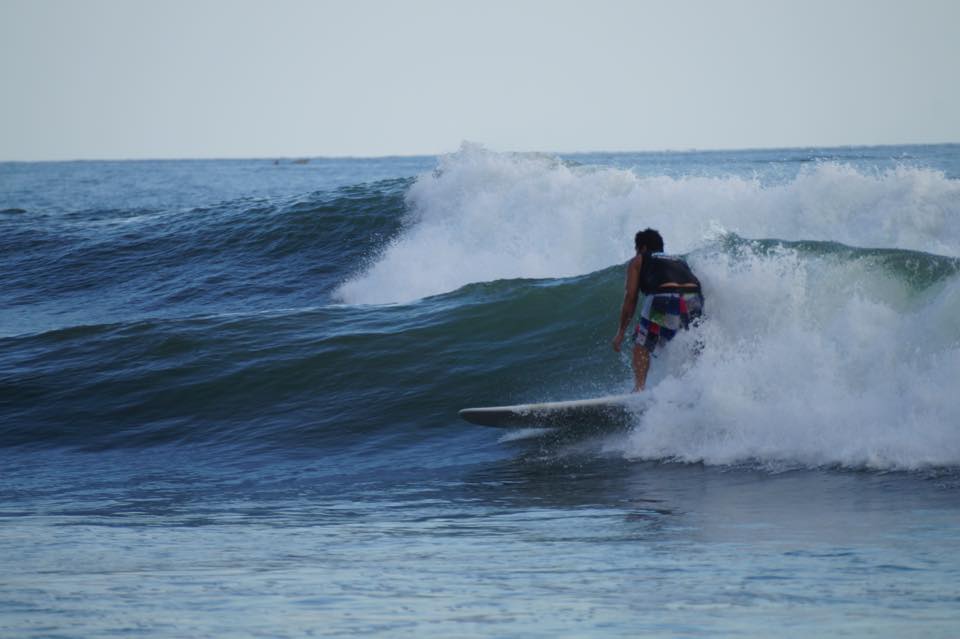 the best time to surf in costa rica